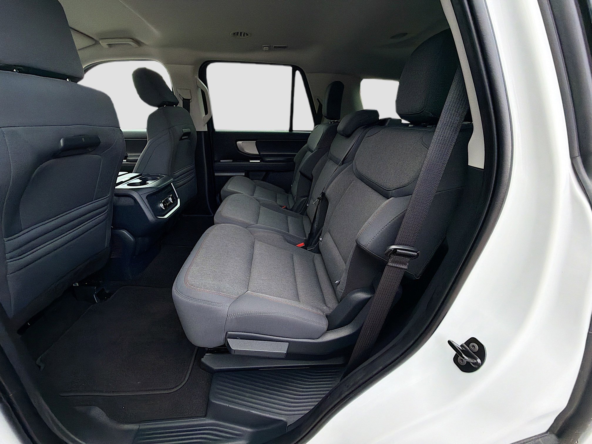 Used 2025 Ford Expedition Active image 23