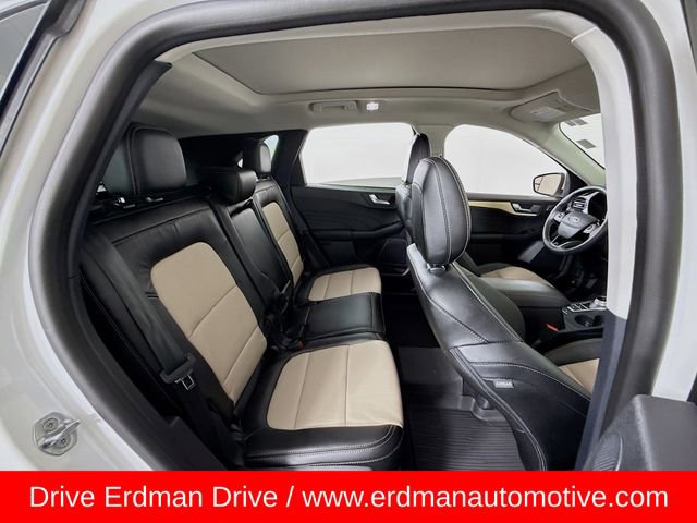 Used 2022 Ford Escape Titanium w/ Titanium Elite Package image 28