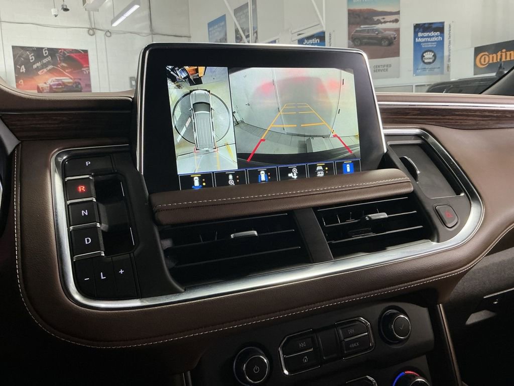 Used 2021 Chevrolet Suburban High Country image 27