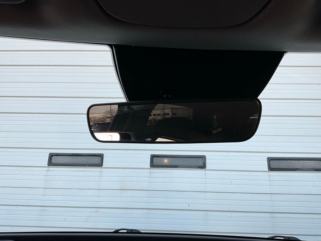 Used 2025 Kia Sportage LX image 17