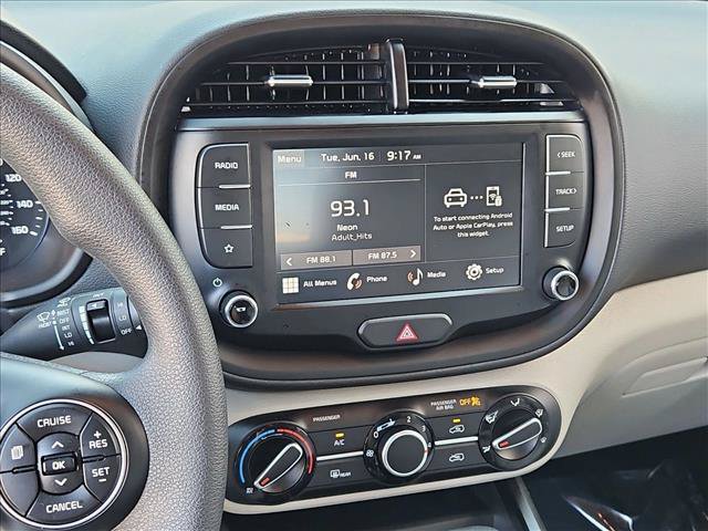 Used 2022 Kia Soul LX FWD image 14
