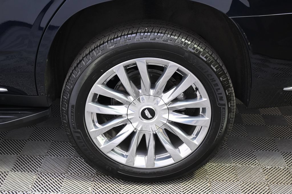 Certified 2024 Cadillac Escalade Premium Luxury w/ LPO, Floor Liner Package AWD/4WD image 20