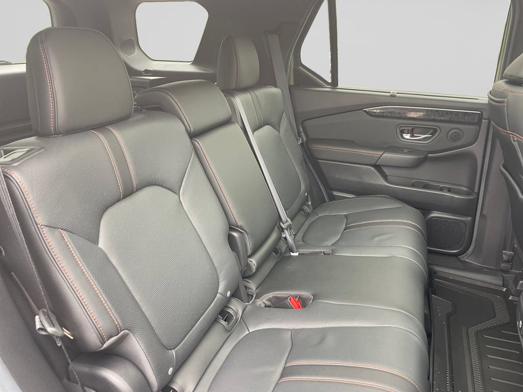 Certified 2026 Honda Passport TrailSport Elite image 14