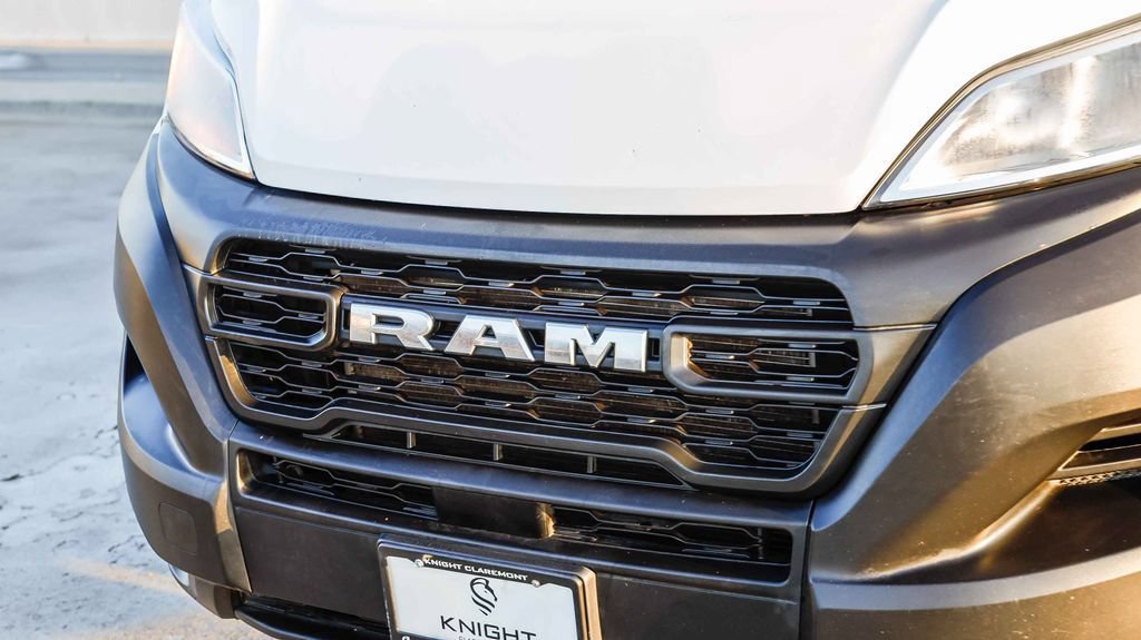 Used 2023 RAM ProMaster 2500 w/ Premium Convenience Group (B) FWD image 6