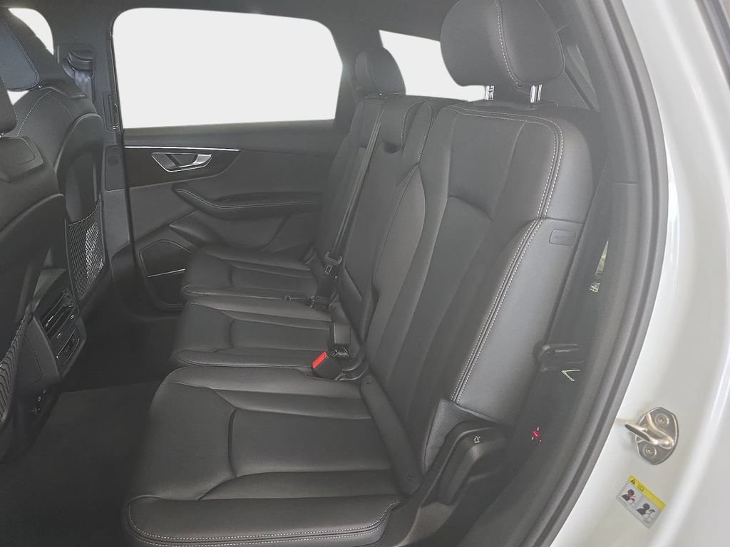 New 2026 Audi Q7 2.0T Premium Plus AWD/4WD image 18