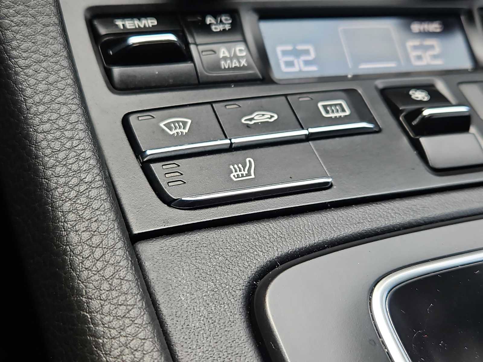 Certified 2015 Porsche 911 GT3 RWD image 24