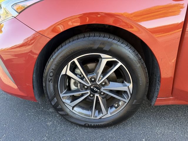 Certified 2024 Kia Forte LXS w/ LXS Technology Package FWD image 35