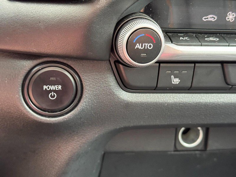 Used 2025 MAZDA CX-50 AWD 2.5 Hybrid w/ Premium Pkg image 19