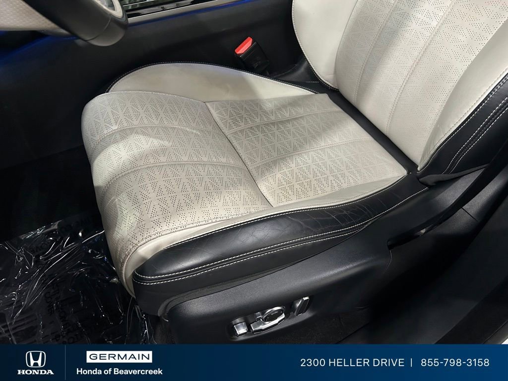 Used 2019 Land Rover Range Rover Velar R-Dynamic HSE AWD/4WD image 19