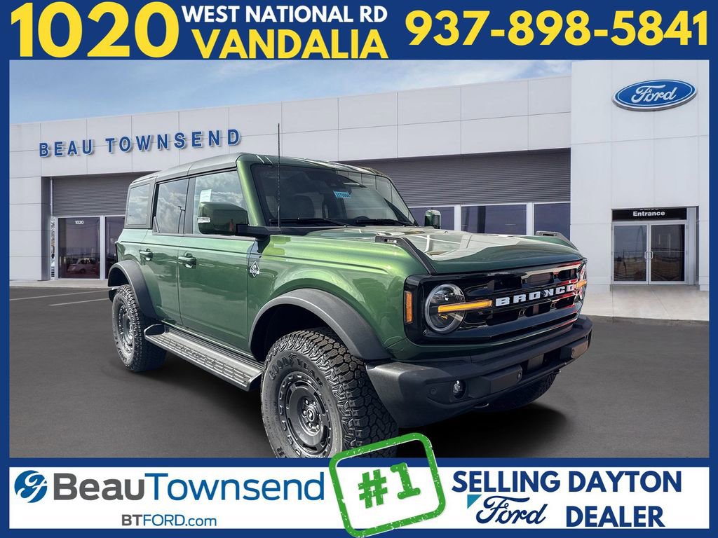 New 2025 Ford Bronco Outer Banks w/ Sasquatch Package