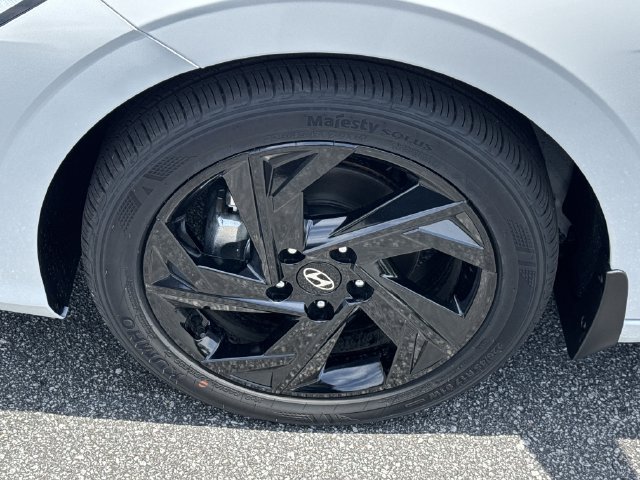 New 2026 Hyundai Elantra Sport FWD image 13