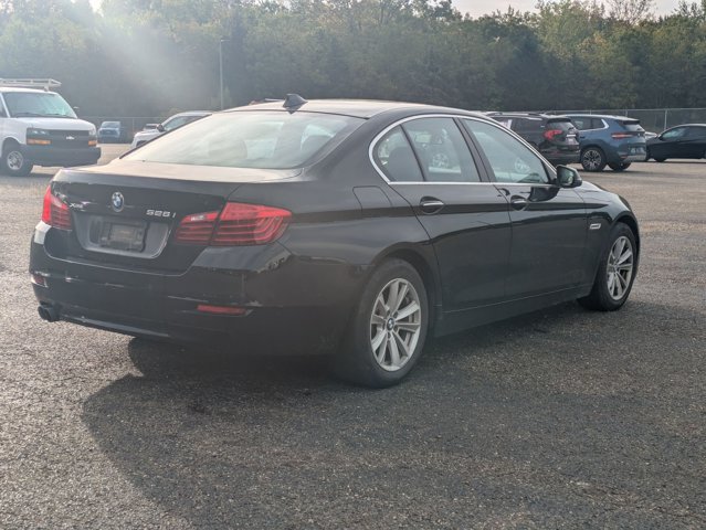 Used 2015 BMW 528i xDrive Sedan AWD/4WD image 5