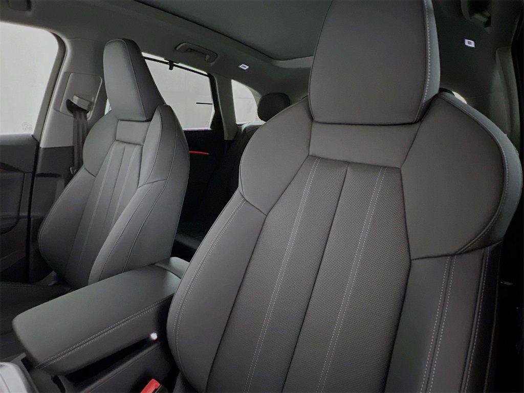 New 2025 Audi Q5 Premium Plus AWD/4WD image 11