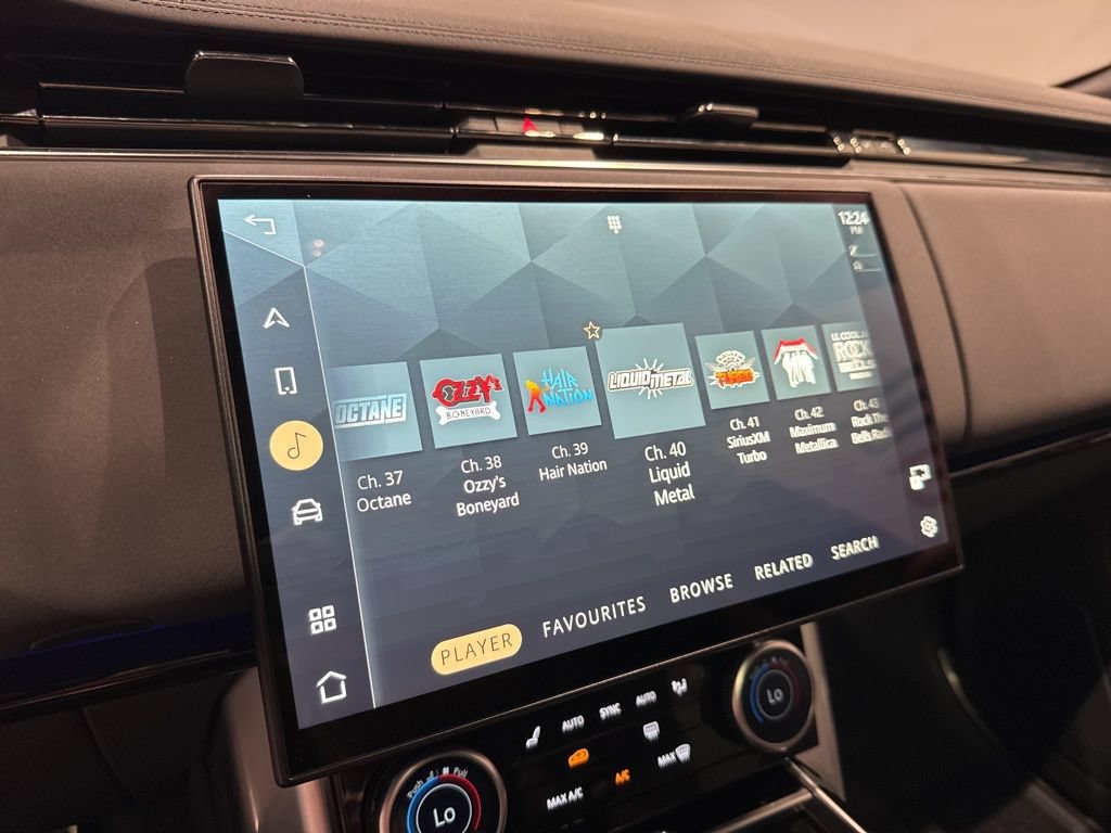 Used 2023 Land Rover Range Rover SE AWD/4WD image 18