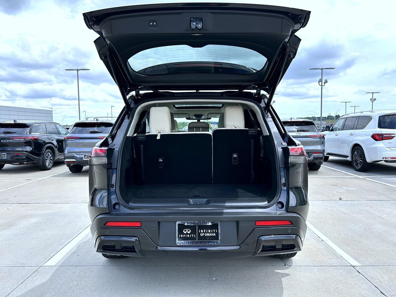 Certified 2025 INFINITI QX60 Luxe AWD/4WD image 23