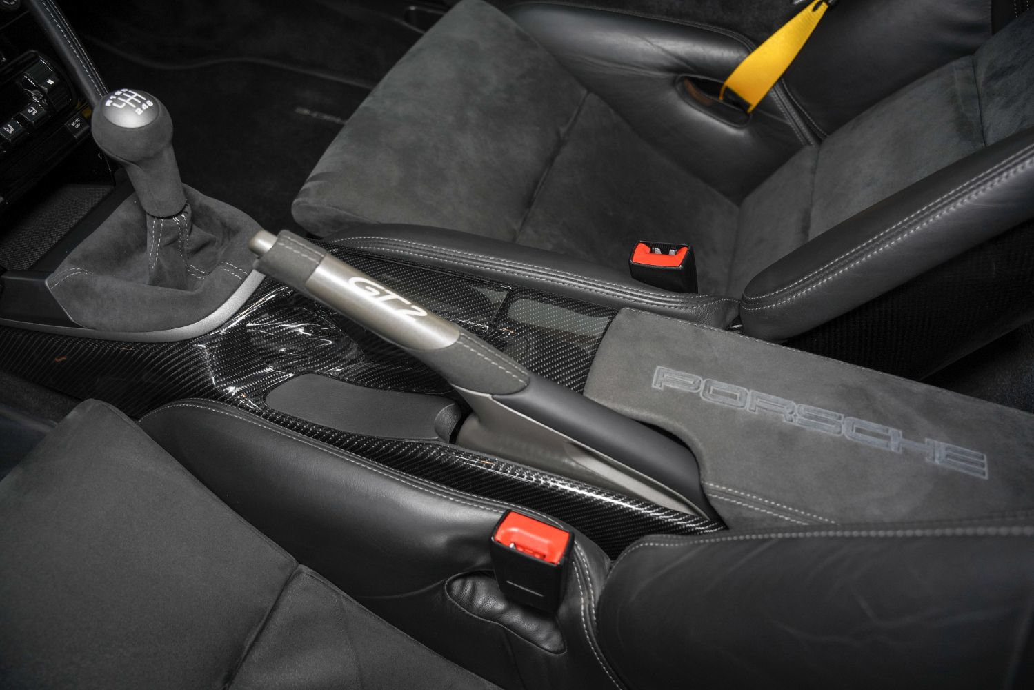 Used 2008 Porsche 911 GT2 RWD image 37