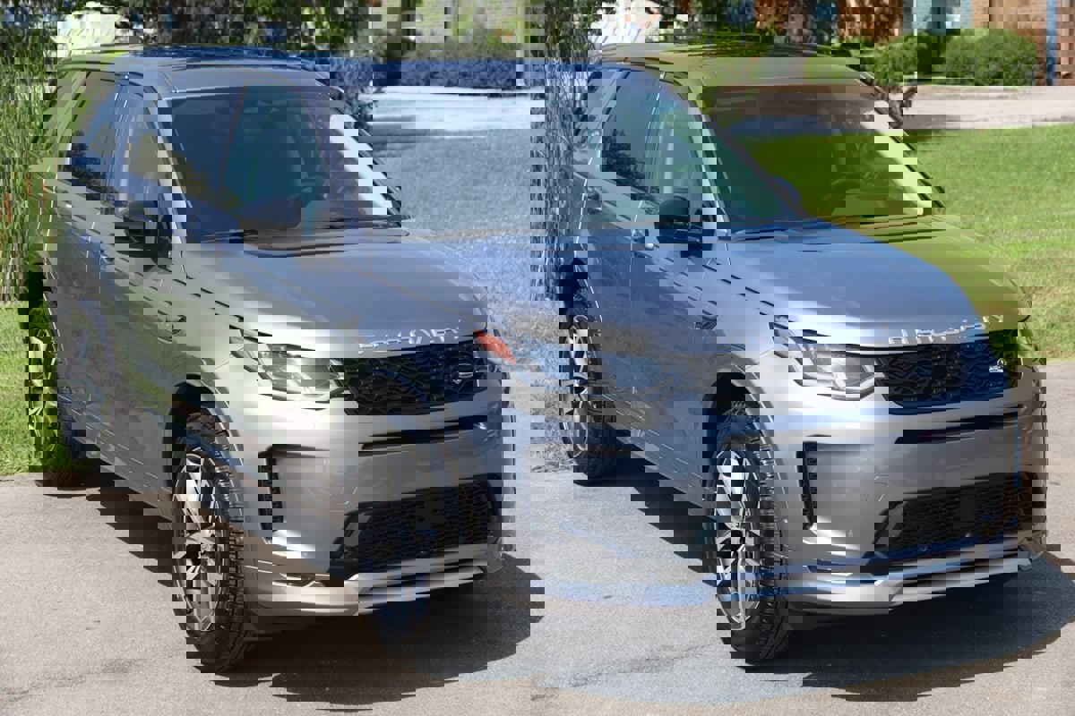 Used 2024 Land Rover Discovery Sport S image 51