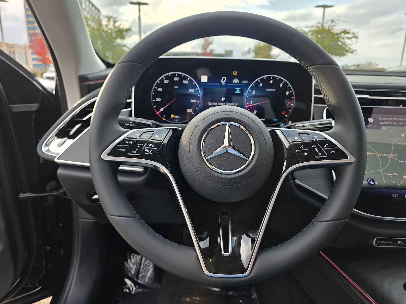 New 2026 Mercedes-Benz E 350 4MATIC Sedan image 22