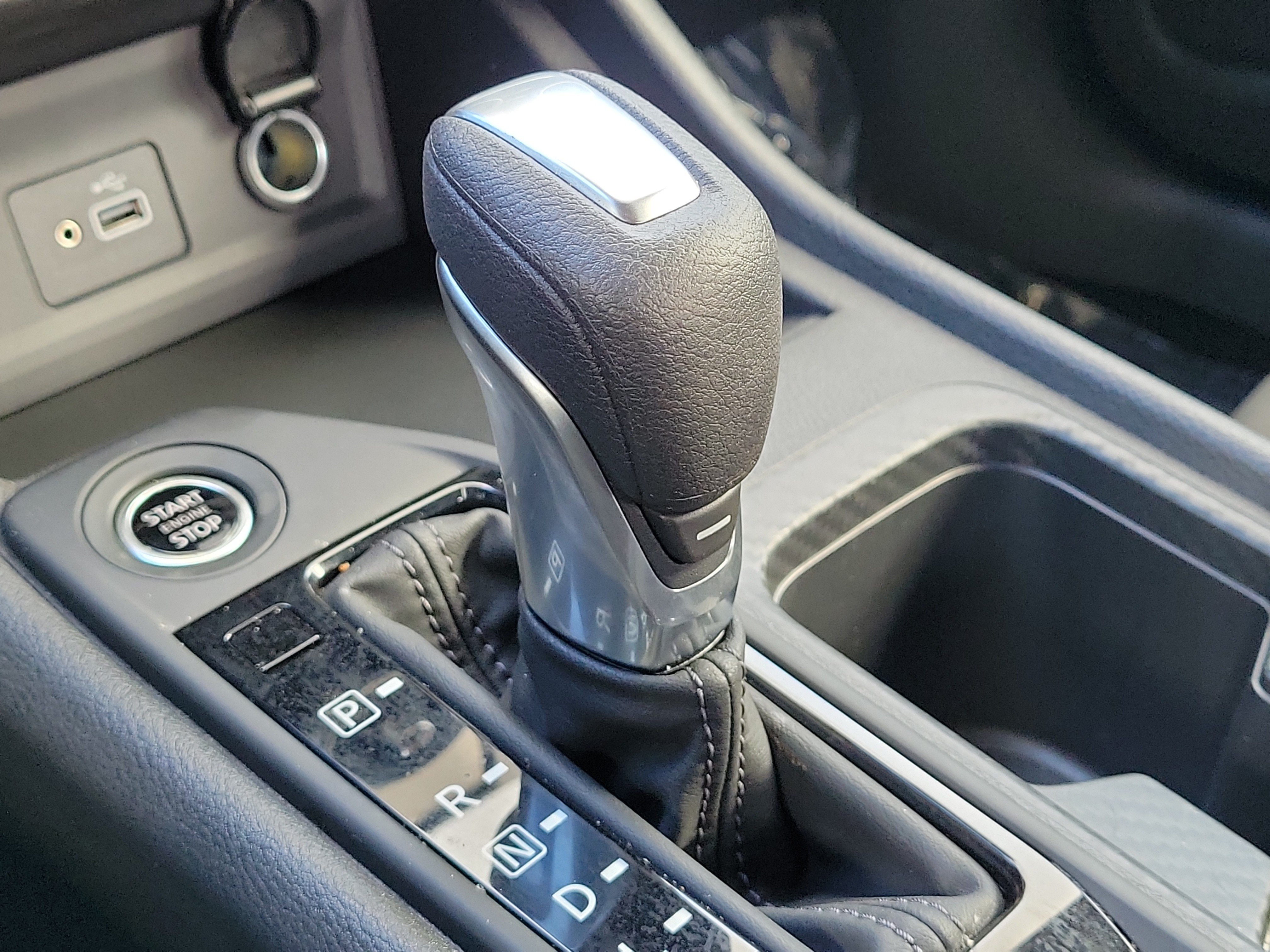 Certified 2025 Nissan Sentra S FWD image 31