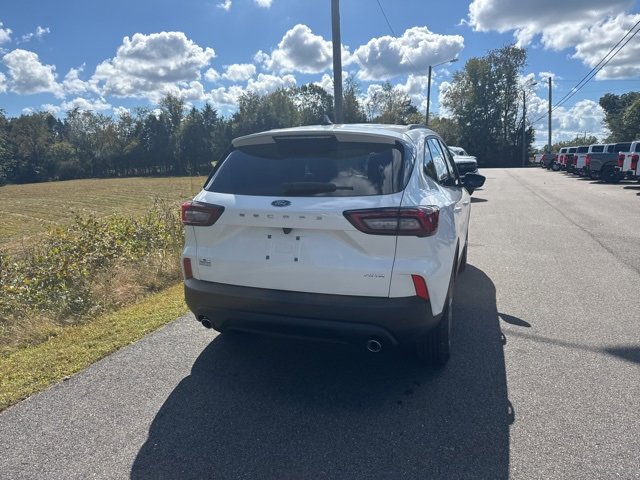 New 2026 Ford Escape ST-Line image 7