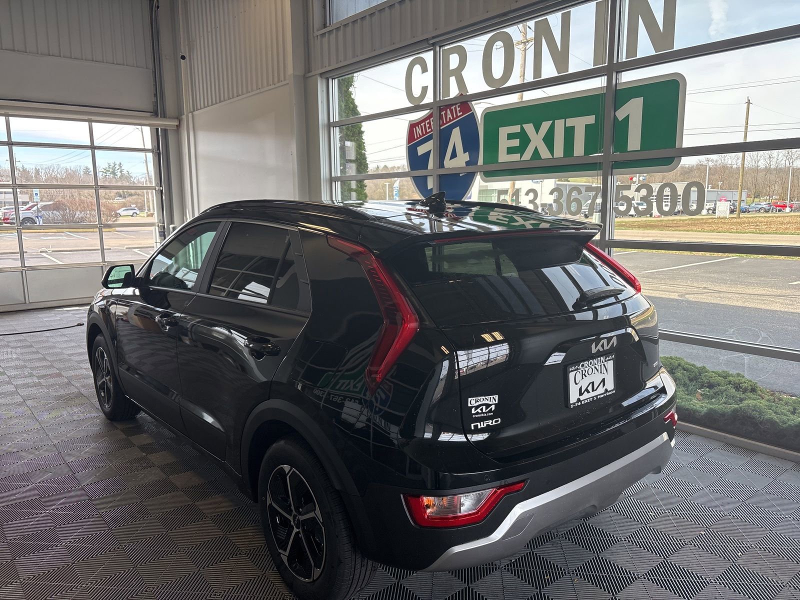 New 2025 Kia Niro EX image 4