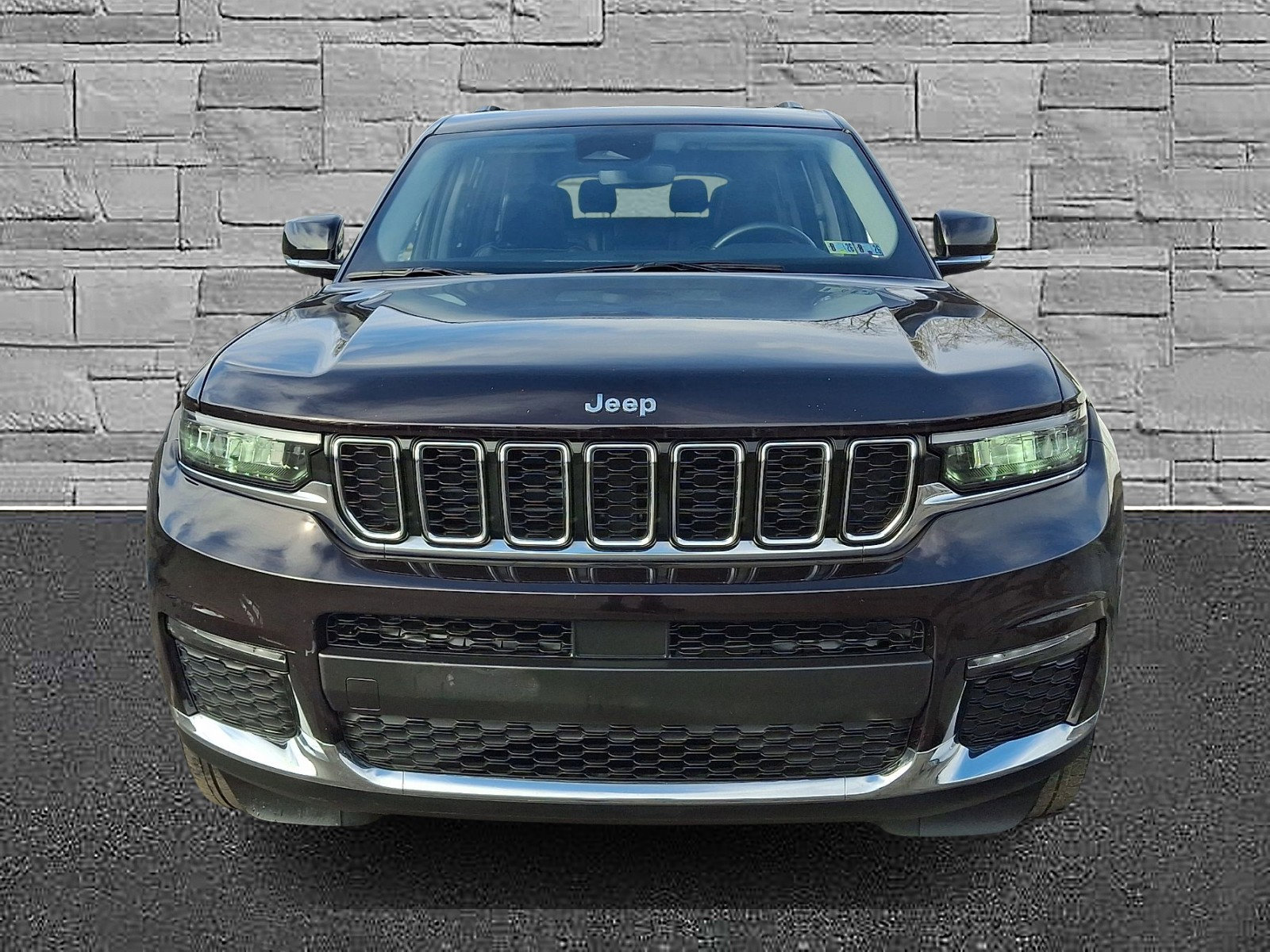 Used 2022 Jeep Grand Cherokee L Limited image 3