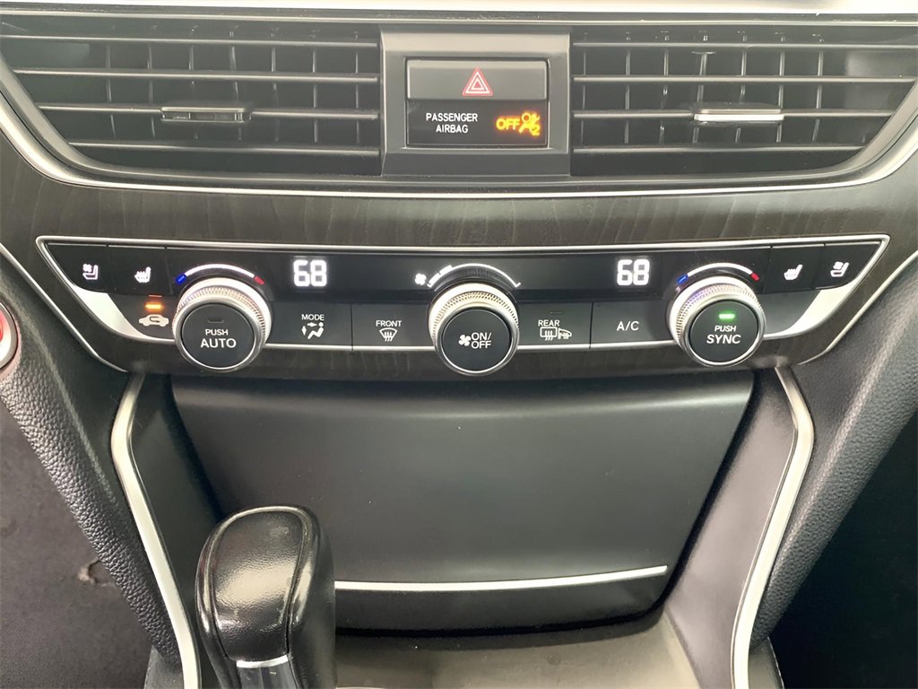 Used 2018 Honda Accord Touring image 35