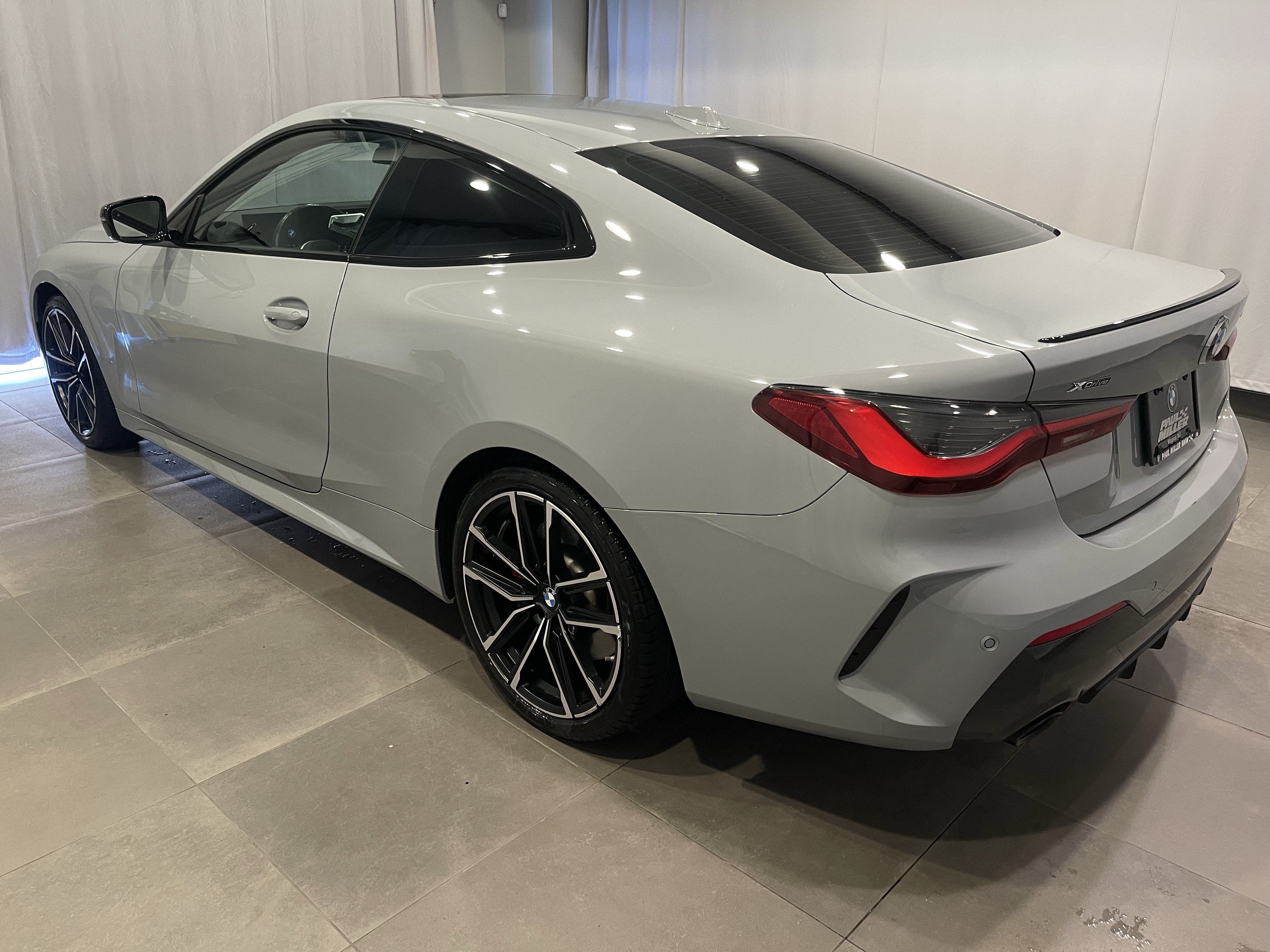 Certified 2024 BMW 430i xDrive Coupe w/ M Sport Package AWD/4WD image 4