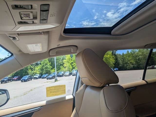 Used 2024 Toyota RAV4 XLE Premium image 36