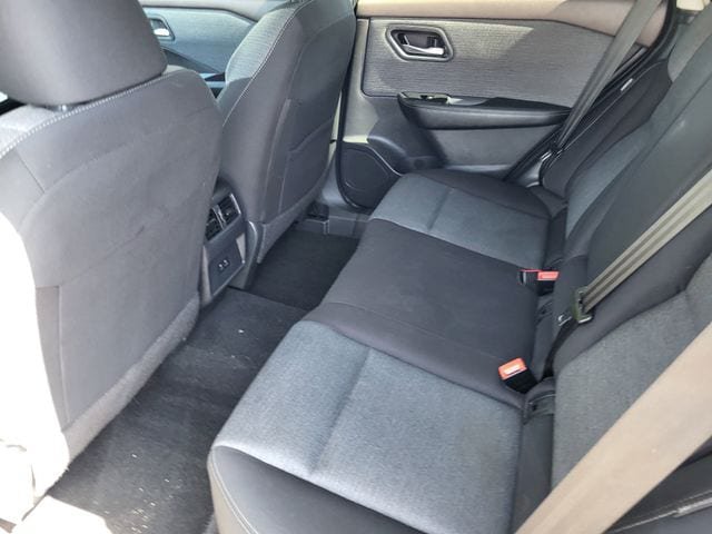 Certified 2023 Nissan Rogue SV AWD/4WD image 20