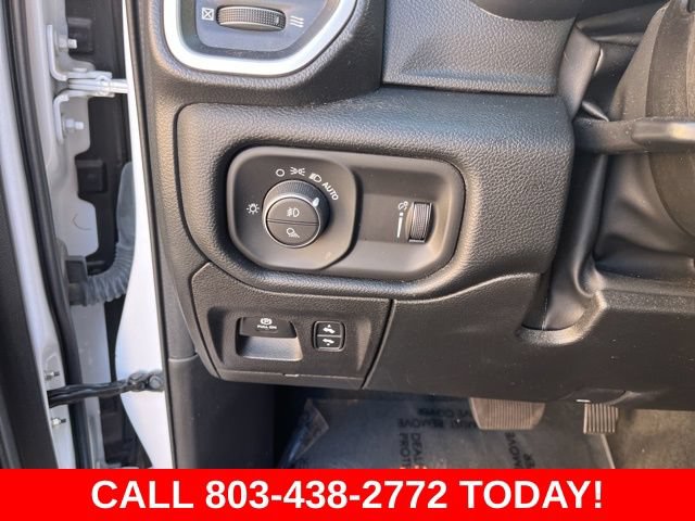 Used 2022 RAM 1500 Big Horn AWD/4WD image 30