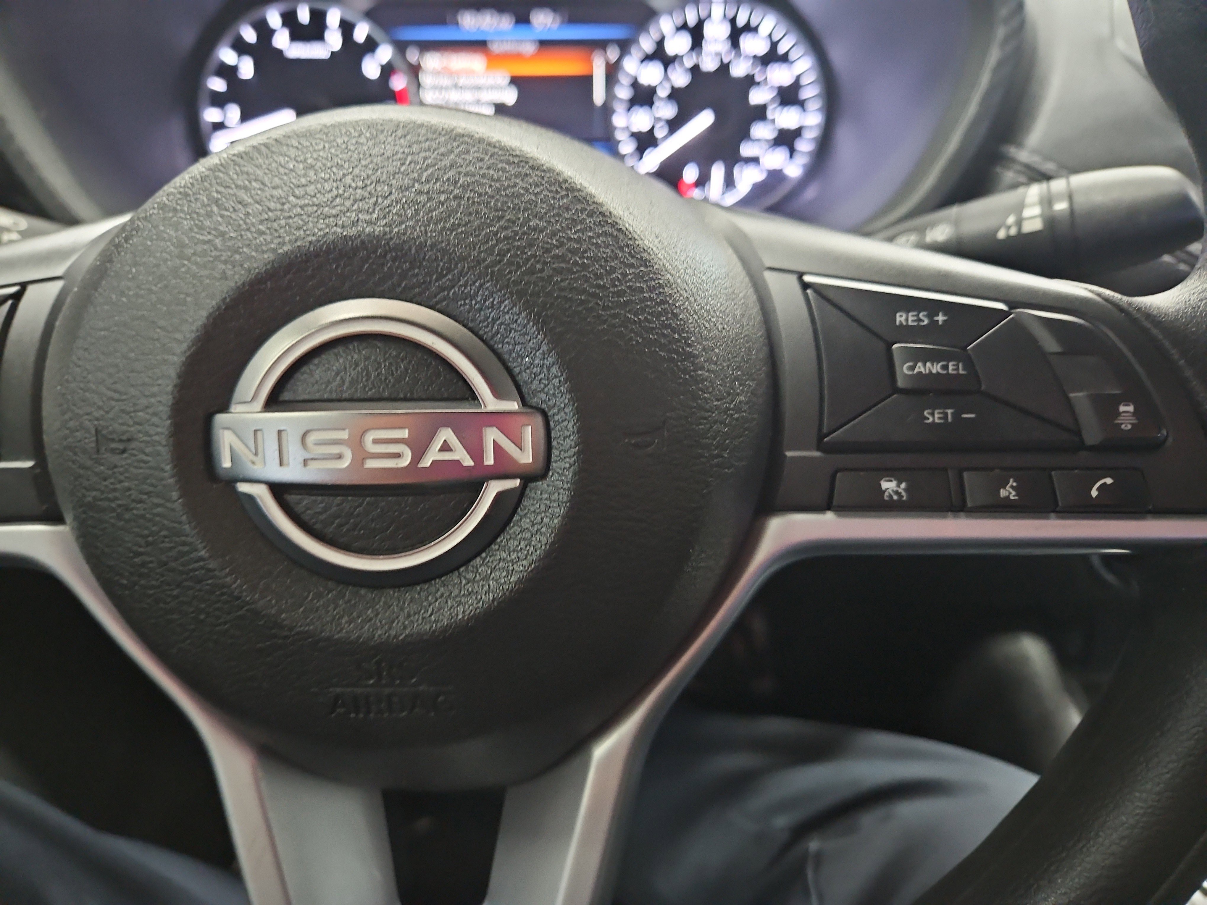 Used 2024 Nissan Sentra SV FWD image 15
