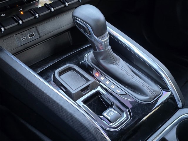 Used 2024 GMC Canyon Elevation image 15