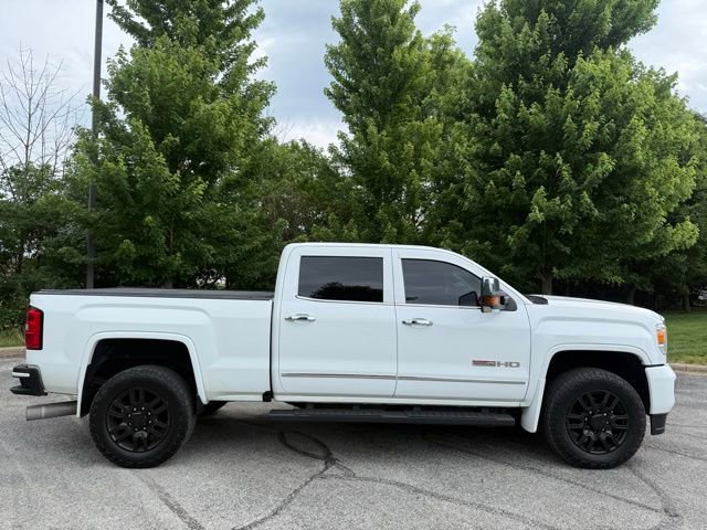 Used 2016 GMC Sierra 2500 SLT w/ All-Terrain HD Package AWD/4WD image 2