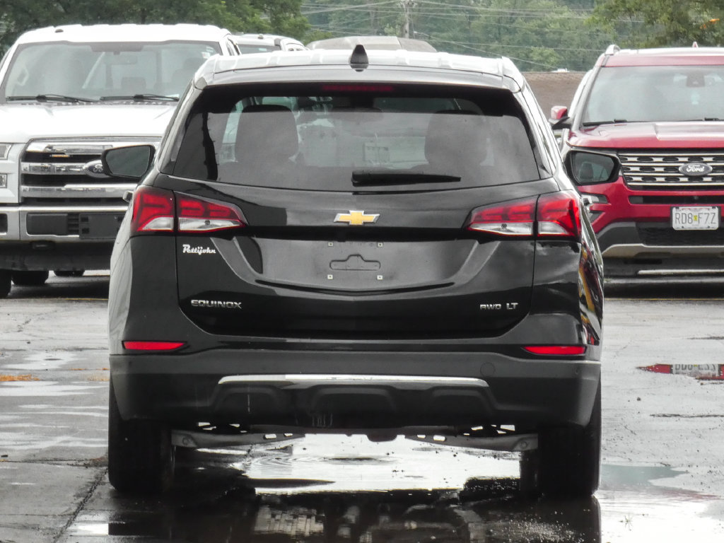 Used 2024 Chevrolet Equinox LT AWD/4WD image 4