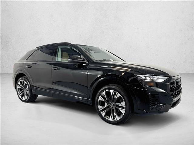 Used 2025 Audi Q8 Premium Plus w/ Premium Plus Package AWD/4WD image 3