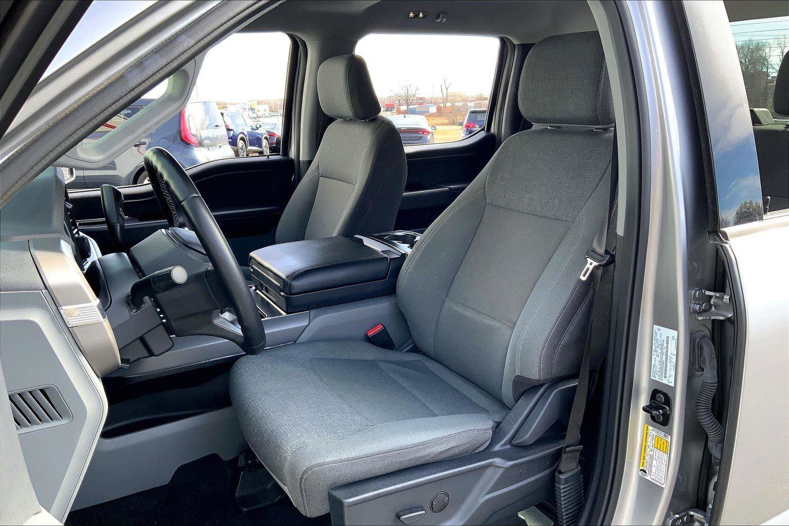 Used 2024 Ford F150 XLT w/ Mobile Office Package image 13