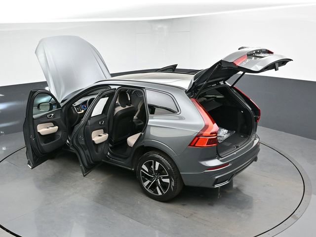 New 2026 Volvo XC60 B5 Core w/ Climate Package image 49