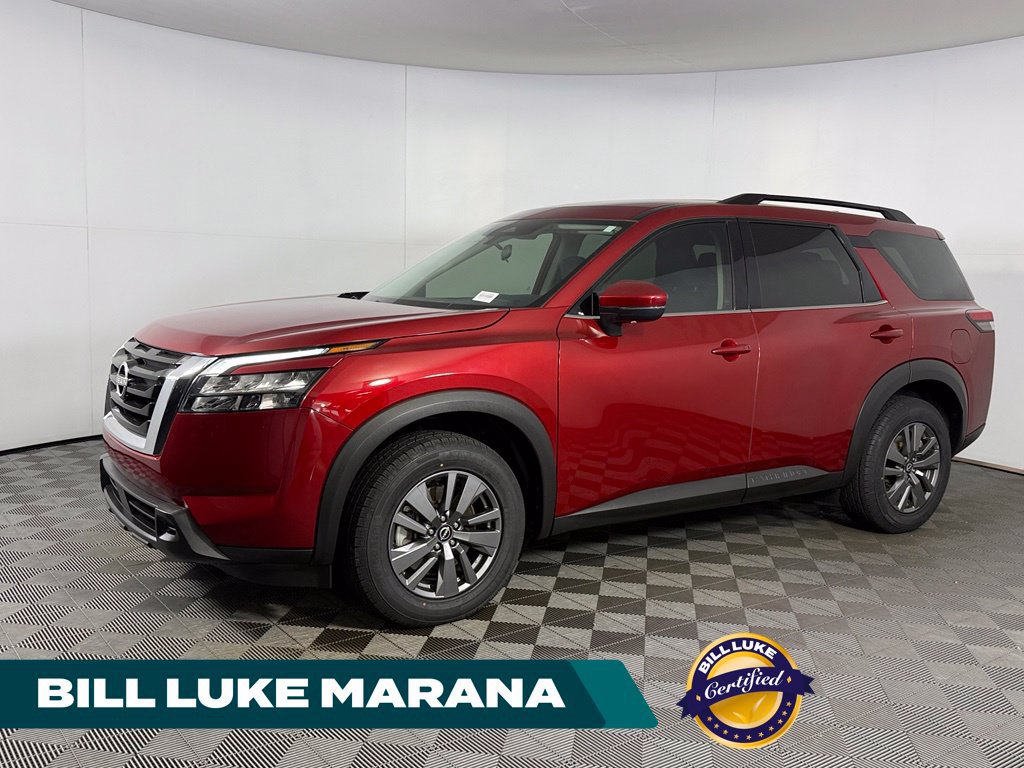 Used 2024 Nissan Pathfinder SV FWD image 1