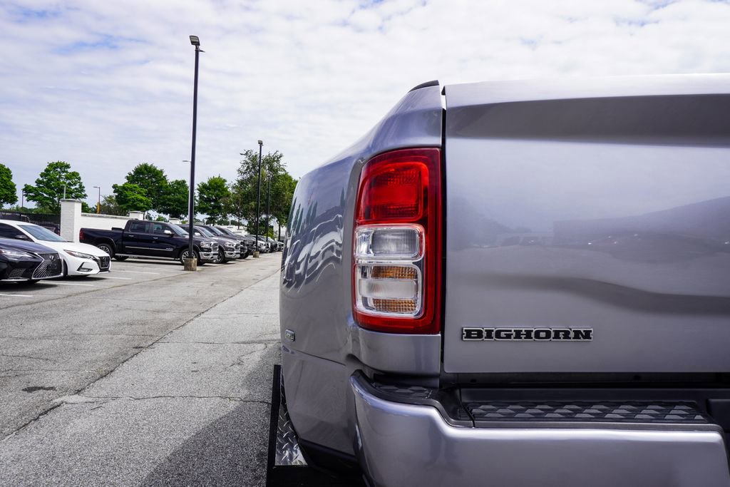 Used 2024 RAM 3500 Big Horn w/ Sport Appearance Package AWD/4WD image 32