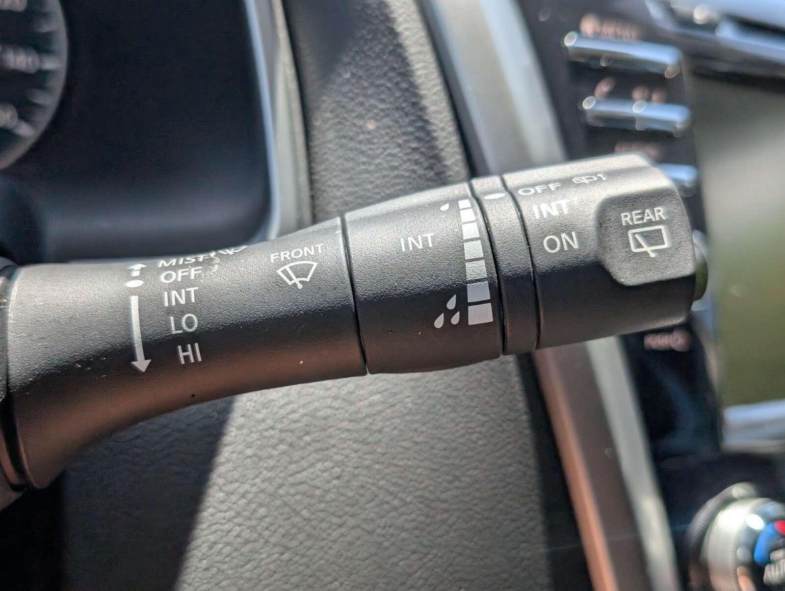 Certified 2024 Nissan Murano SV FWD image 28