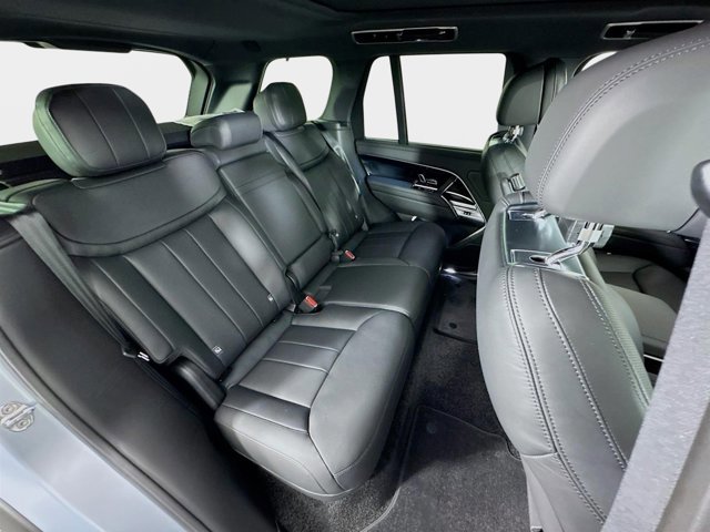 New 2026 Land Rover Range Rover SE image 29