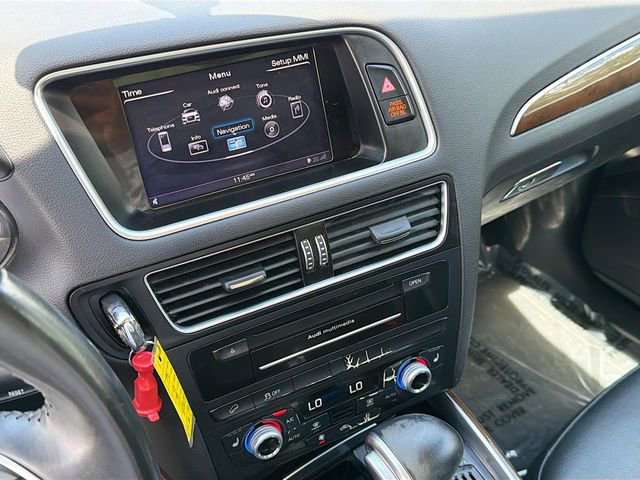 Used 2017 Audi Q5 2.0T Premium w/ Audi MMI Navigation Plus AWD/4WD image 27