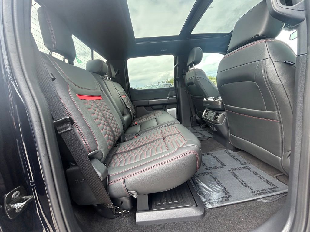 New 2025 Ford F150 Lariat w/ Equipment Group 502A High AWD/4WD image 33