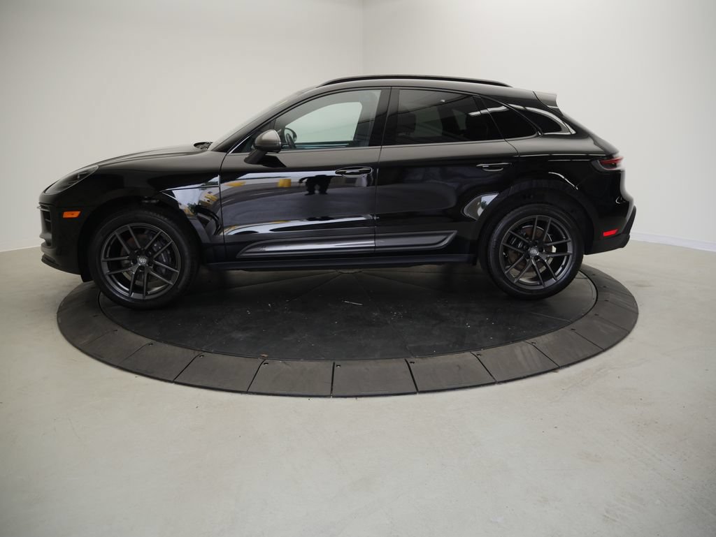 Certified 2023 Porsche Macan Turbo AWD/4WD image 2