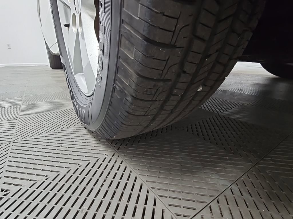 Used 2013 Dodge Grand Caravan SE image 37