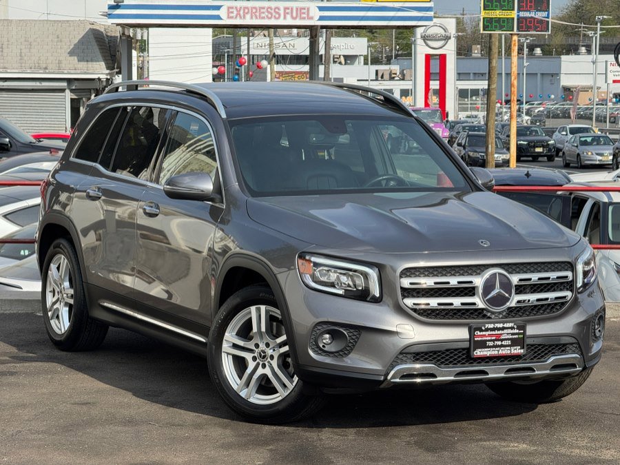 Used 2021 Mercedes-Benz GLB 250 4MATIC image 11