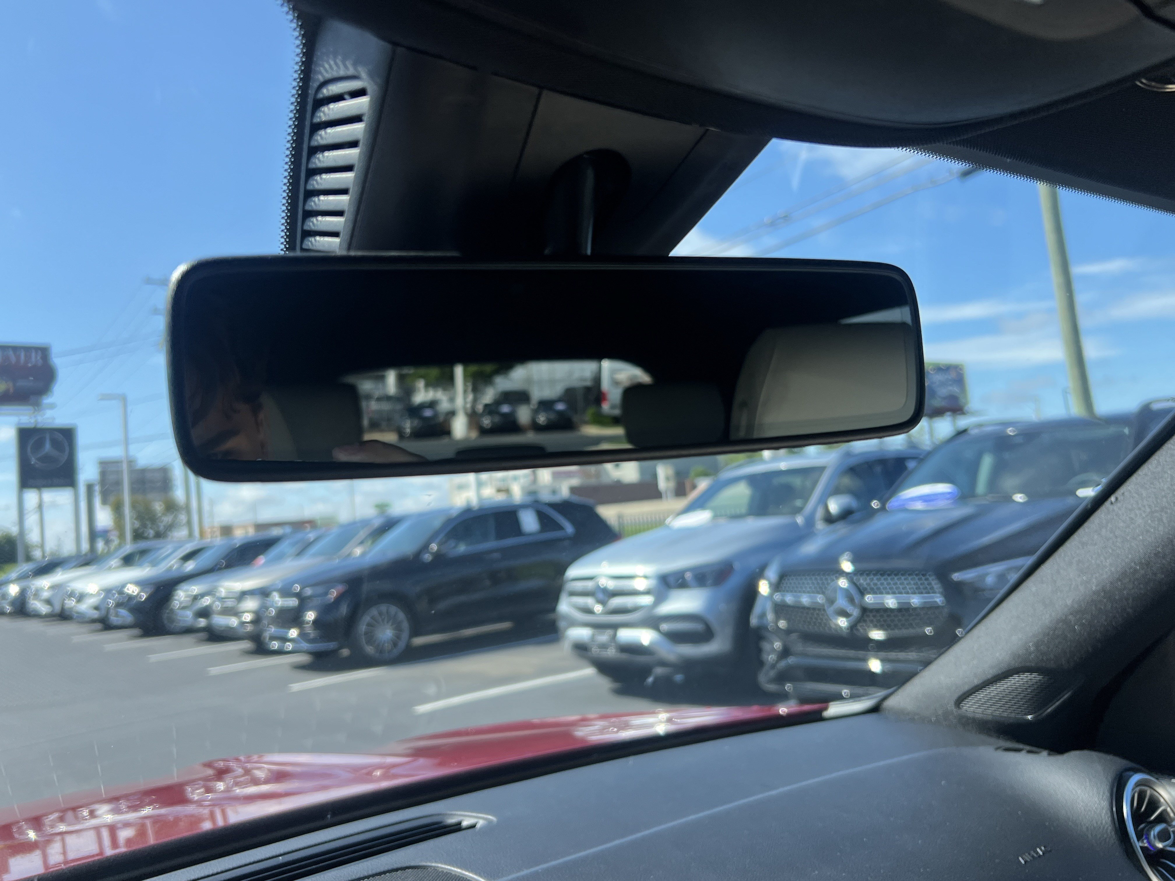 Used 2020 Mercedes-Benz GLB 250 4MATIC image 27