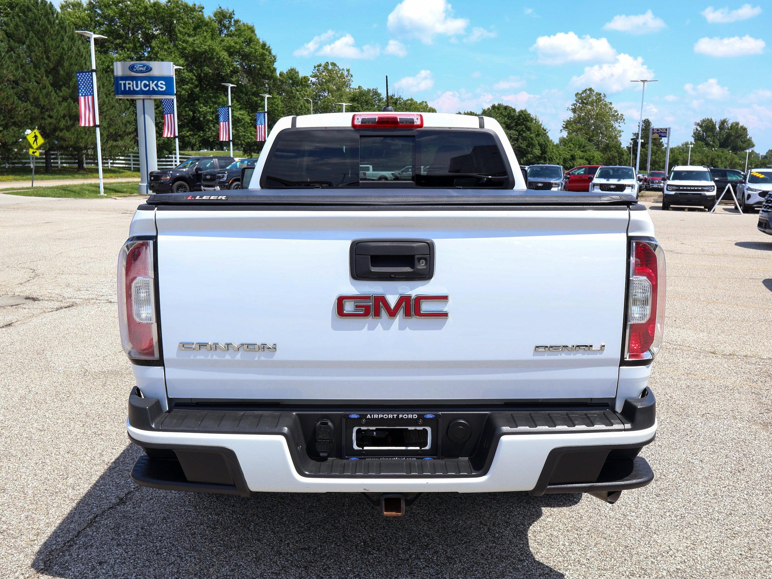 Used 2018 GMC Canyon Denali AWD/4WD image 4