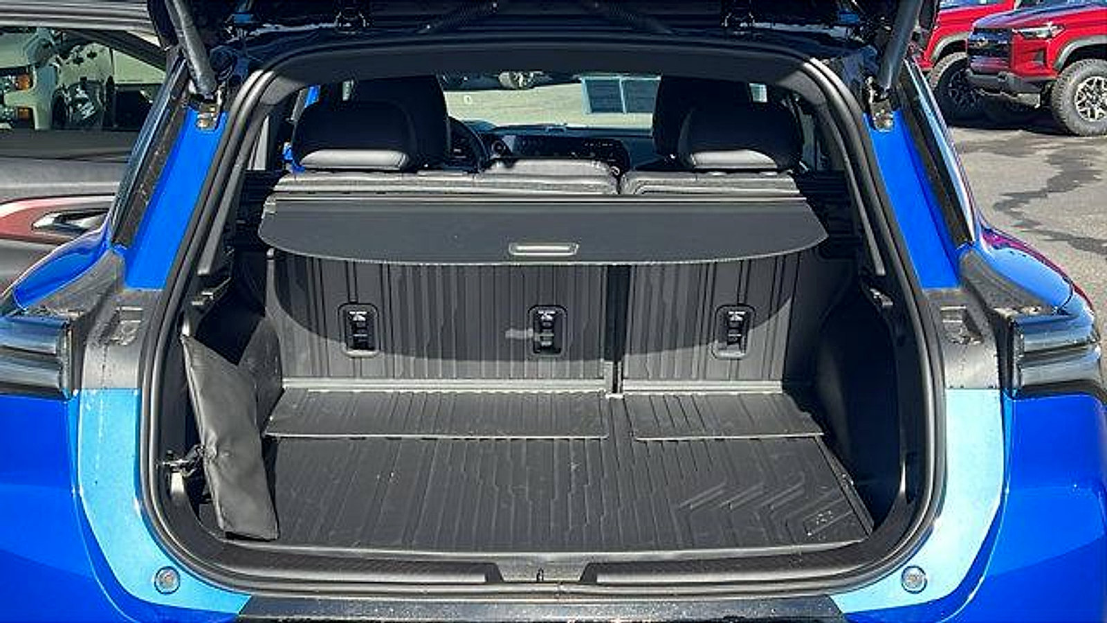 New 2026 Chevrolet Equinox EV RS image 11